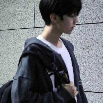 男照片真实头像图片，真人男生头像帅气微信（让你失望的人怎么可能只让你失望）