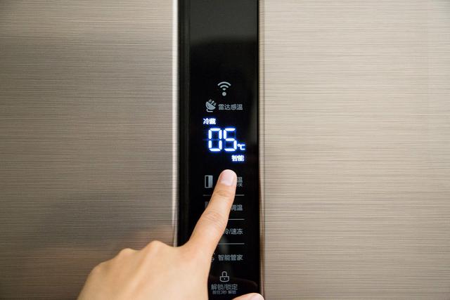 冰箱是风冷无霜的好还是直冷的好，冰箱买直冷的还是风冷无霜的好（才理解到“保鲜”的真谛）