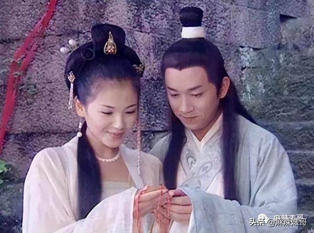 潘粤明年轻时的民国戏，十年前董洁王大治的瓜