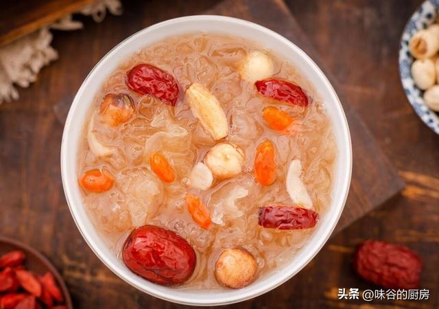 秋天吃什么好，秋天吃什么好养生（多吃这5种滋养食材）
