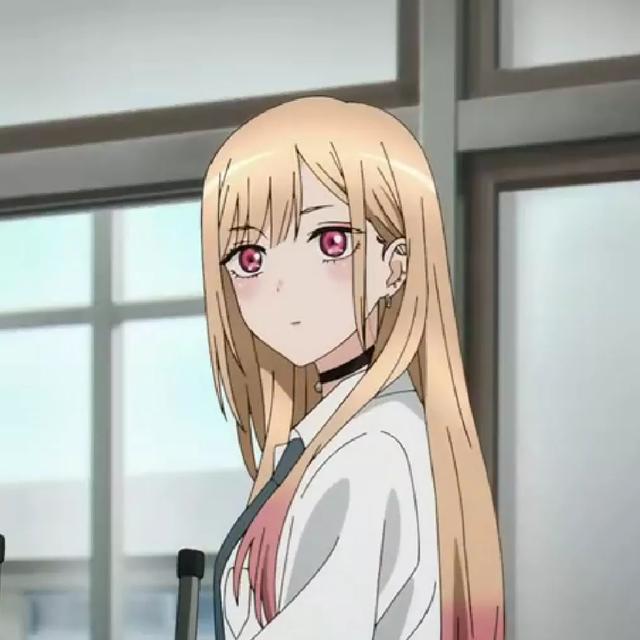 人偶娃娃，微信头像，人偶娃娃（更衣人偶坠入爱河系列头像第一弹）