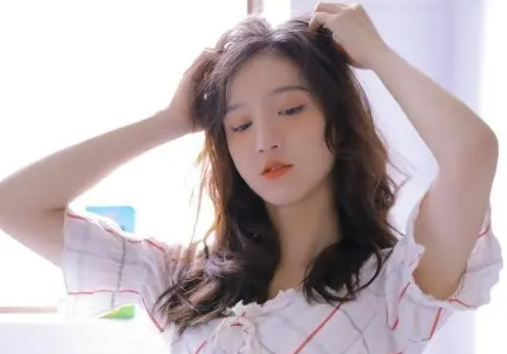 史上最尴尬的五位明星，这9位明星简直尴尬又可笑