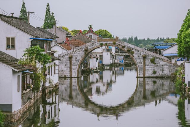 上海十大最好玩的古镇，比乌镇西塘安静还免费