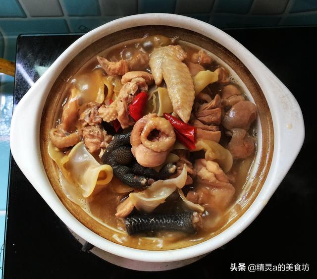 玉木耳怎么吃，木耳可以煮汤喝吗（这一道菜要多做给家人吃）