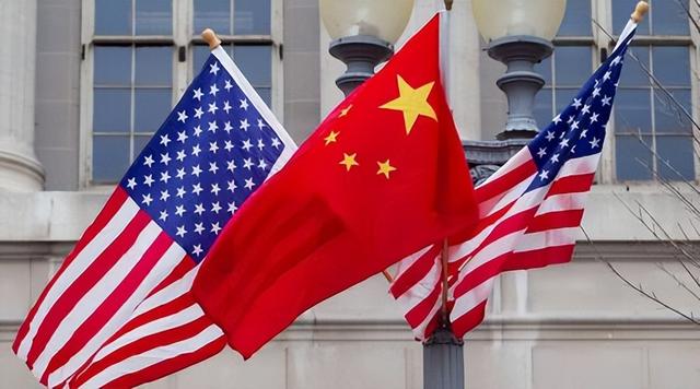 美国人均月收入，美国普通人均月工资（2022年美国居民人均收入3400美元）