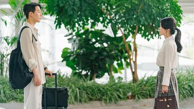 尹晶喜主演的电视剧，尹晶喜和老公的结婚照（在生活中如何做到断舍离）