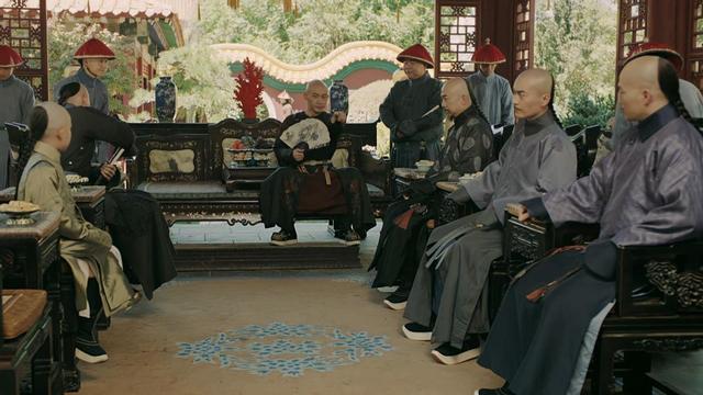 端妃的癫狂儿子，“戏精”弘昼为了活命，到底做了多少戏？
