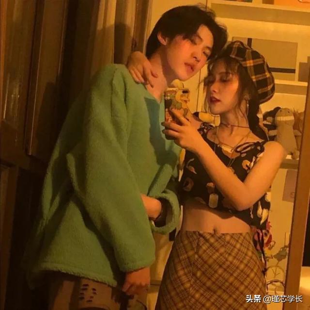 情侣头像刺激一点的，紧张刺激の三人情头no.微信（你们确定不点进来看看吗）