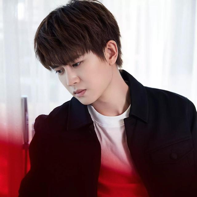 好看的头像男生二次元，好看的二次元男生头像 心动颜颜可好微信（超甜任嘉伦头像）