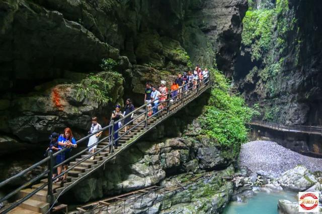 重庆二日游攻略，重庆2日游旅游攻略（2023年2月18-26日自驾重庆-巫山-奉节-彭水逛吃逛玩9日游招募）