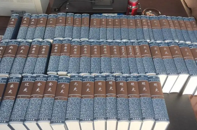 郭德纲演的三国是哪部电影里的角色，黄渤郭德纲演的三国（让我们觉得他读过24史）