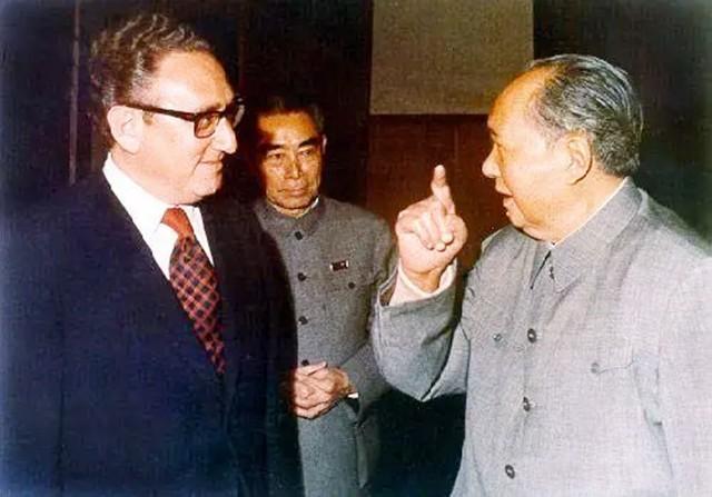 基辛格传简历，基辛格的简介（1973年毛主席与基辛格的两次谈话中）