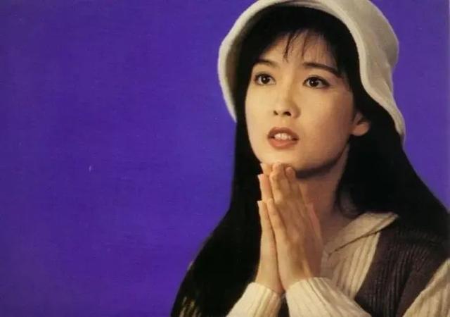 好听的粤语老歌，十首最好听的粤语老歌（10首经典粤语歌曲）