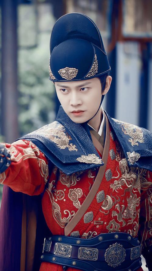 qq名字男生冷酷帅，男生网名 好听 帅气（这些人物堪称高冷帅气男神）