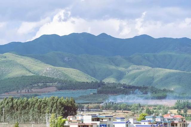 昆明周边哪里好玩，昆明周边好玩的地方自驾游（昆明周边的5个小众“世外桃源”）