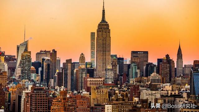 印度德里与上海对比，印度的三座“世界一线城市”放在我国