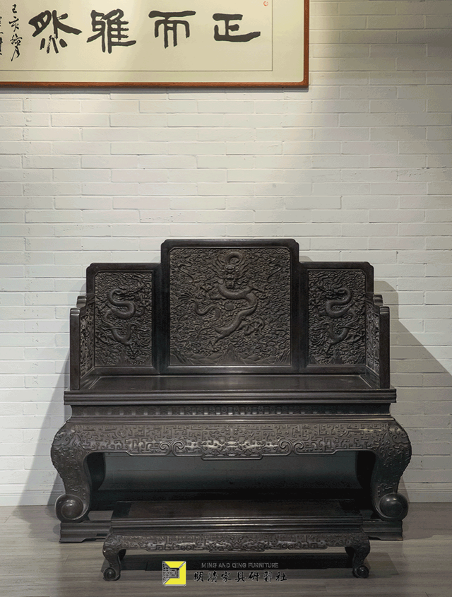 坐与座区别用法，座跟坐有什么区别（踏脚安坐，惬意安适）