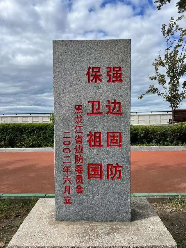 自驾游去哪里比较好，春季自驾游去哪里比较好（100天35000公里）