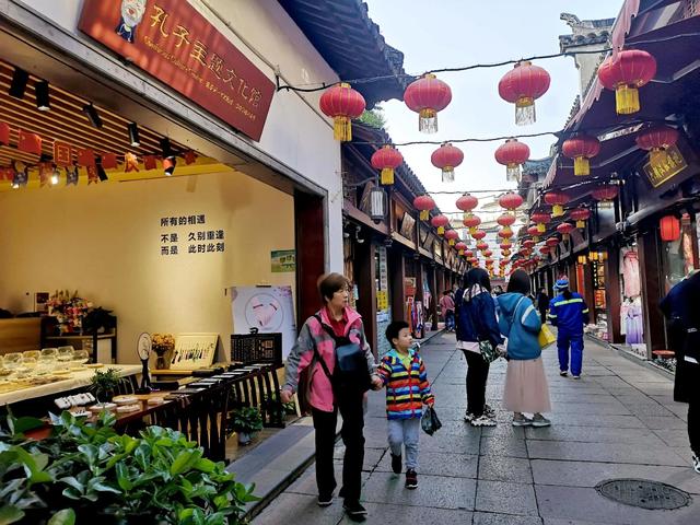 夫子庙门票是多少啊，夫子庙怎么买票（走进南京夫子庙大成殿）