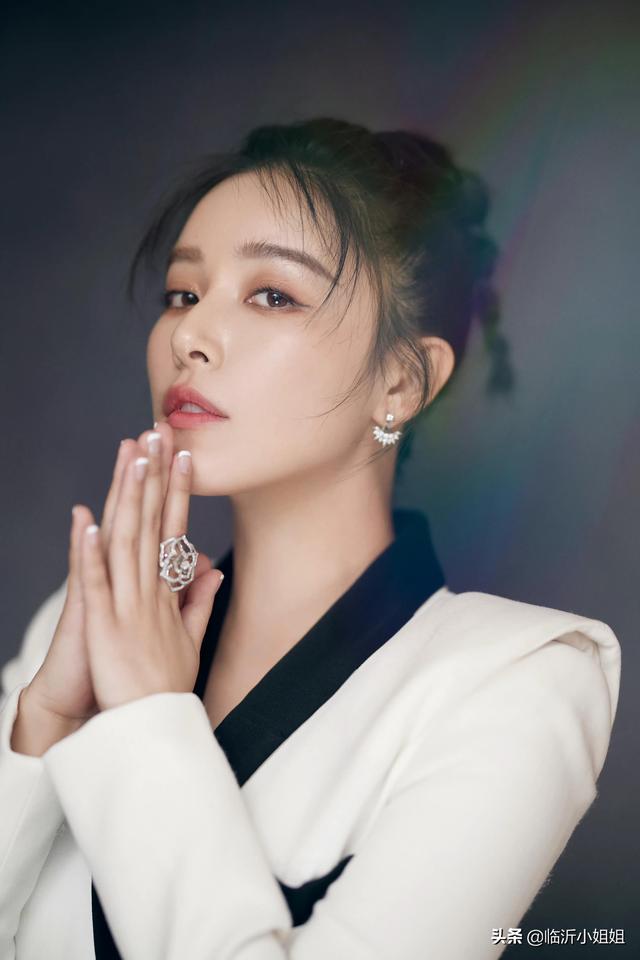 阚清子小姐姐的照片太好看了，微信头像，阚清子小姐姐的照片太好看了（甜美可爱又不失性感妩媚）