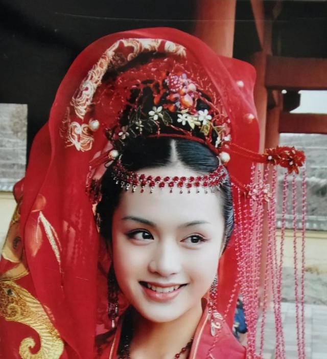 世界上最美的眼睛，世界上最美的眼睛长什么样子（星星般的眼眸里有星辰大海）