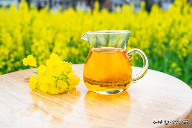 高硼硅玻璃是食品级吗，高硼硅玻璃是什么（我只用玻璃油壶）