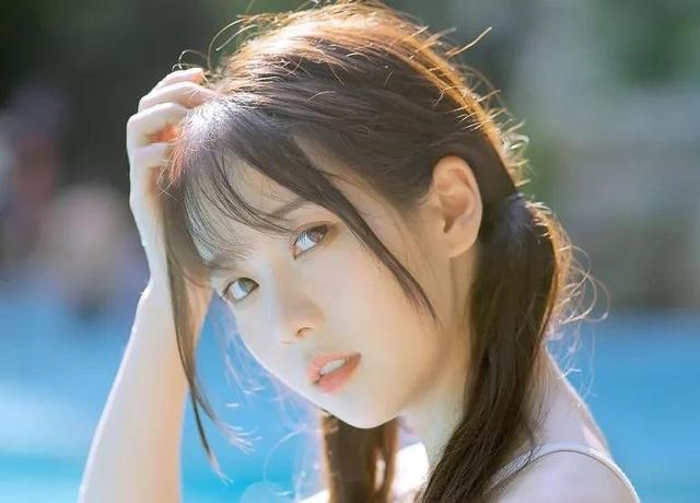 很甜的小短句，高情商的撩人句子（很甜很撩的情话短句）