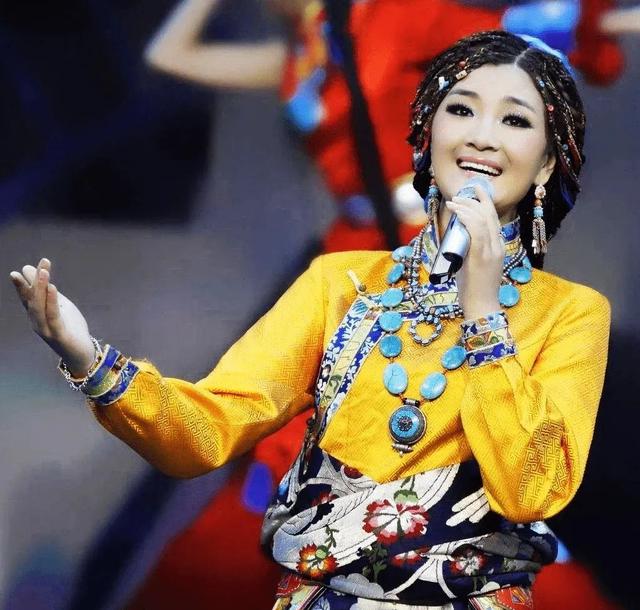 降央卓玛的歌曲大全100首，降央卓玛20首歌曲（7位国粹女中音歌手）