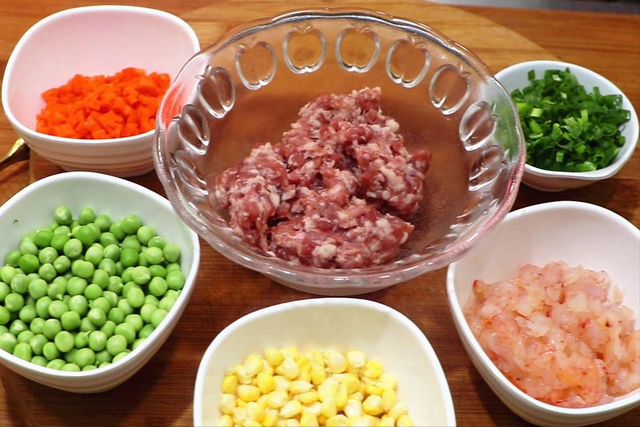 饺子要煮几分钟，饺子开锅煮几分钟（比韭菜和白菜都鲜）