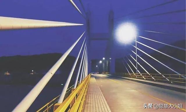 广西涠洲岛几月份去旅游最好，北海涠洲岛几月份去旅游最好（秋冬必去的绝美海岛）