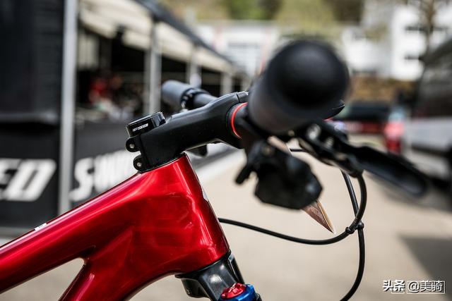 山地自行车全面图，山地世界杯赛场的9辆顶级XC硬尾山地车