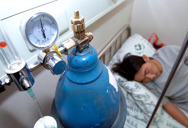 如何设置无钥匙进入功能，而国内却把它当成宝