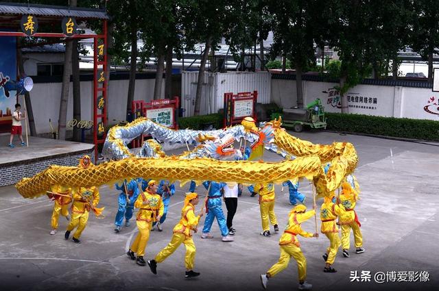 二龙戏珠，九街龙灯《二龙戏珠》（二龙戏珠是什么项目）