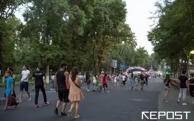 乌兹别克斯坦人口，乌兹别克斯坦人口和面积多少（乌兹别克斯坦人口接近3620万）