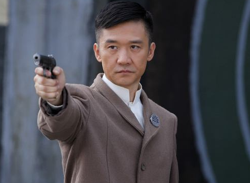 何音：为了儿子跟黄志忠离婚，为了儿子又嫁小丈夫