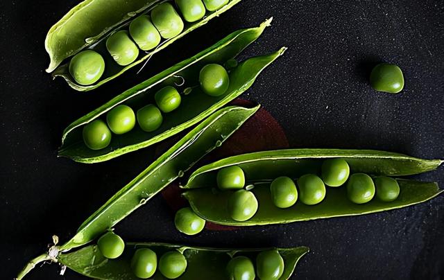 含叶黄素的食物和水果，叶黄素是什么（这四种蔬菜富含叶黄素）