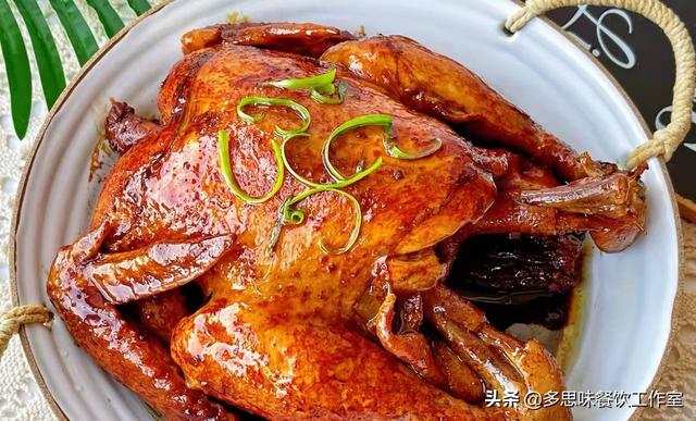 烤鸡的做法，圣诞烤鸡的做法（教你8种家常烤鸡的做法）