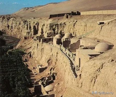 西域佛光-高昌回鹘王国皇家寺院柏孜克里克千佛洞