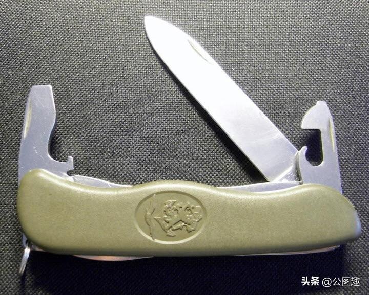 荷兰的军用折刀