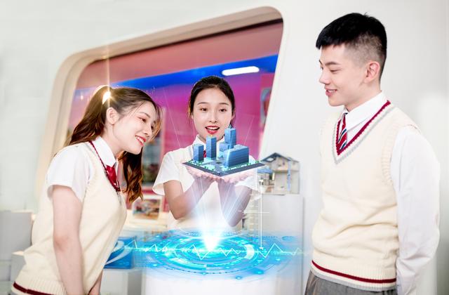 技能+学历双丰收，鲁南技师学院（上了高中转学技术值得吗）