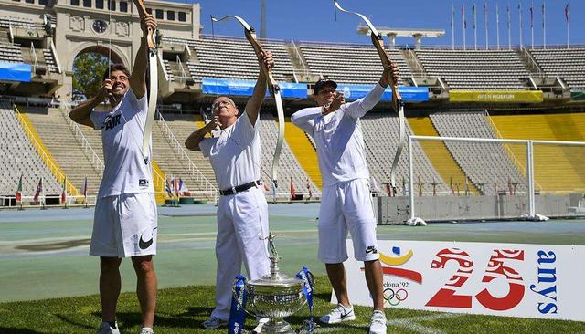 伦敦奥运会点火，奥运会开幕式主火炬怎么点着（最震撼也最具争议的那一箭）