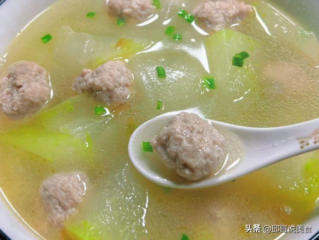 鸡蛋瘦肉汤的做法，瘦肉鸡蛋汤的家常做法（“阳了”没有食欲）