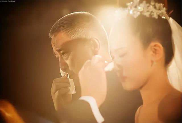 朋友女儿结婚祝福短信，朋友女儿结婚祝福短信模板（婚礼上父亲写给女儿的散文诗）