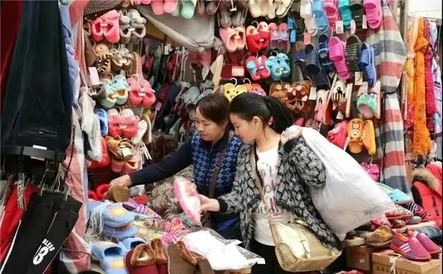 乌兰巴托是哪个国家，蒙古国什么时候从中国分出去的（带你看看真实的蒙古国首都乌兰巴托）