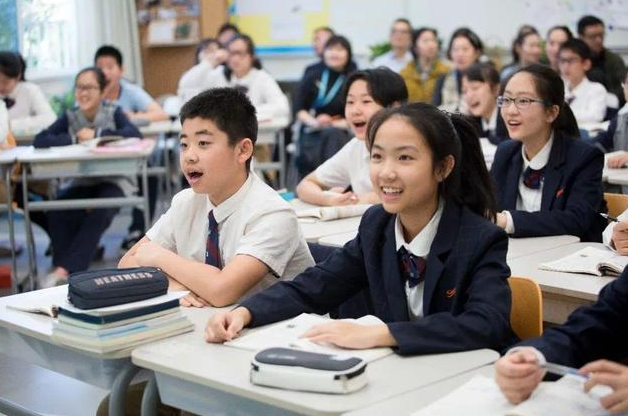 私立学校和公立学校有什么区别，教师私立学校和公立学校有什么区别（“公立”“私立”学校差别在哪）