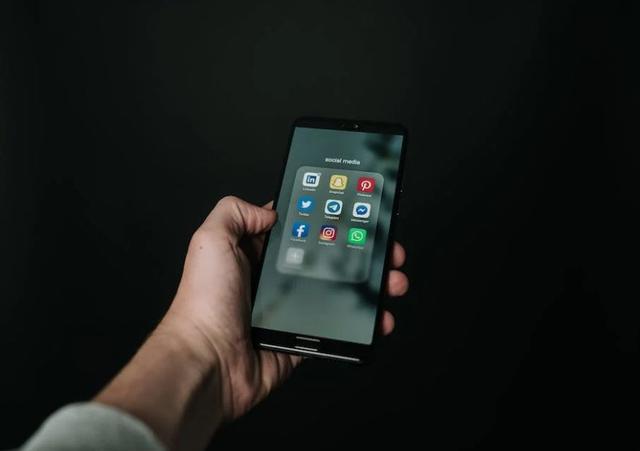 自媒体运营主要做什么，正规自媒体培训学校（这份自媒体运营方案和定位步骤请收好）