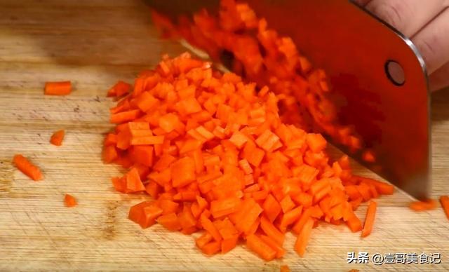 熟鸡蛋的家常做法，熟鸡蛋的家常做法大全（吃了30年的鸡蛋）