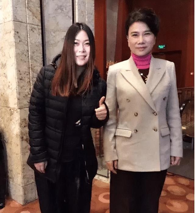 西单女孩 春晚，西单女孩任月丽捐款5万（11年前凭春晚走红,发誓要做第二个董明珠的
