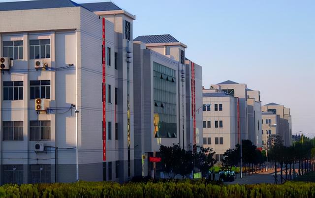 湖北省一本大学有哪些学校，湖北有哪些一本大学（湖北有2所普通一本）