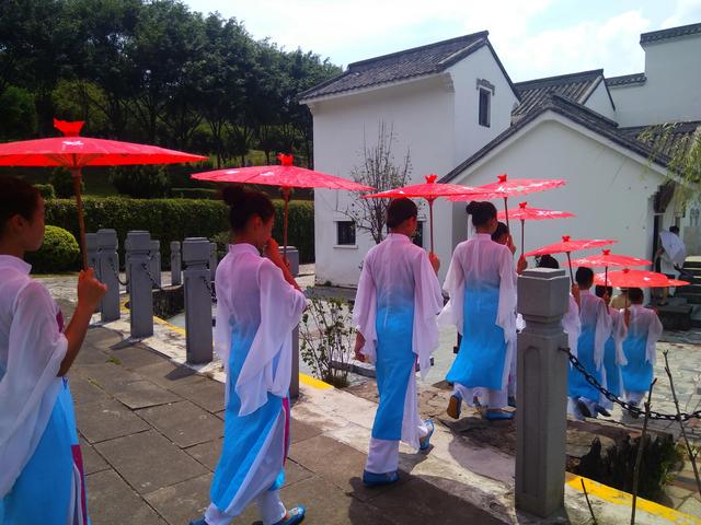 佛山南海影视城好玩吗，南海影视城好玩吗（Yoyo游一游——南海影视城）